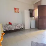 Bed & Breakfast Bed And Fly Near 2 Fontanarossa 800mt Aeroporto Catania