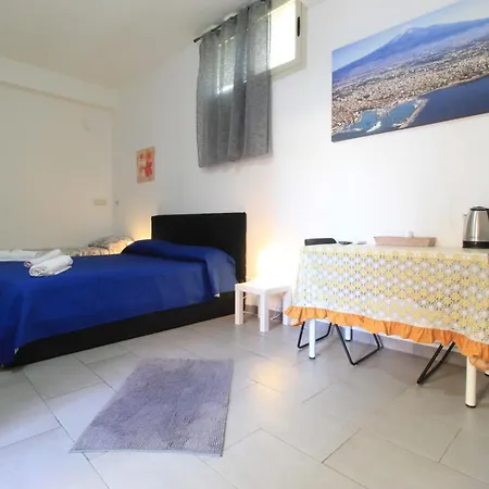 Bed And Fly Near 2 Fontanarossa 800mt Aeroporto 3* Catane